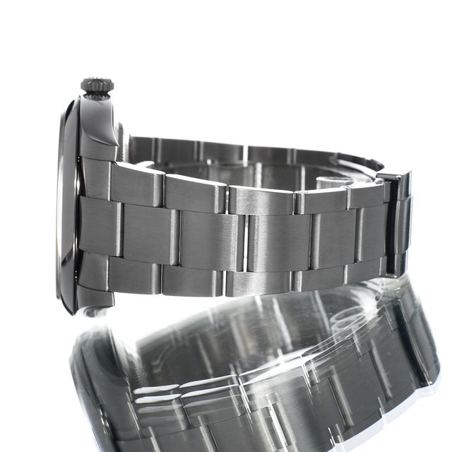 Rolex Oyster Perpetual 124300 Image 2